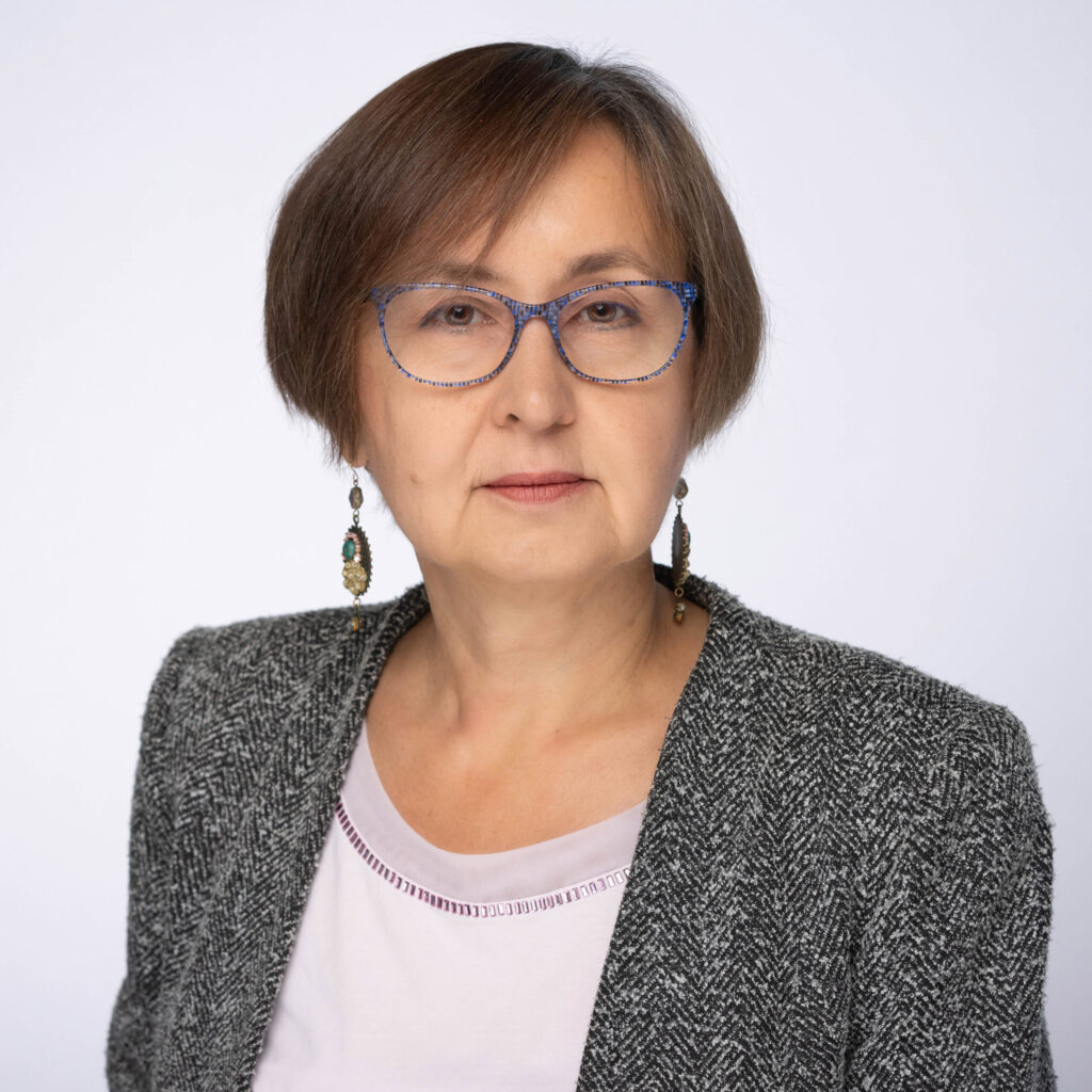 Luda Diatchenko headshot